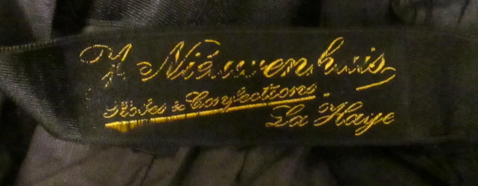 Label van J. Nieuwenhuis