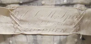 Label van Weduwe L.M. Spier