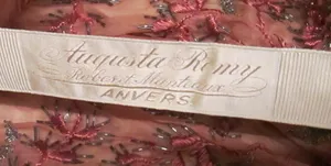 Label van Augusta Remy