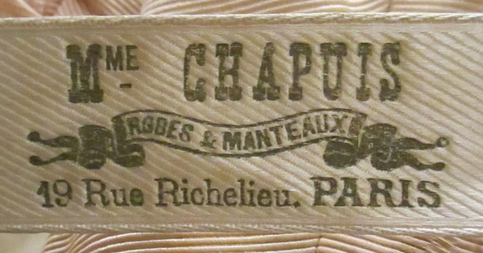 Label van Madame Chapuis