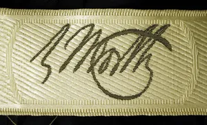 Label van House of Worth