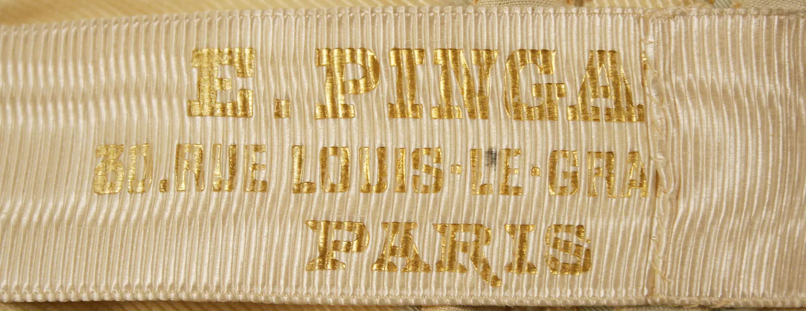 Label van Maison Pingat