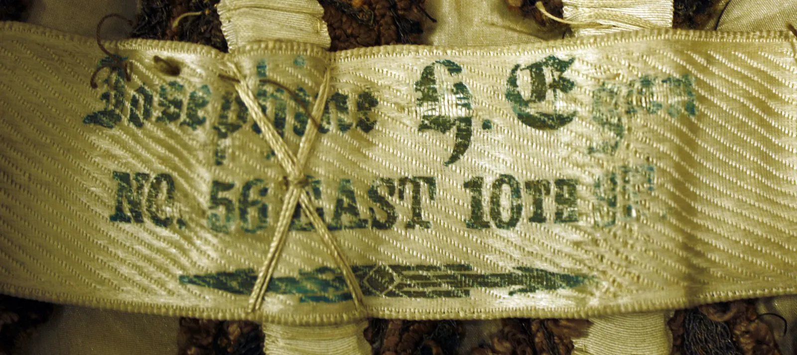Label van Josephine H. Egan