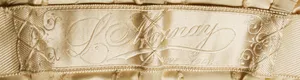 Label van Lucie Monnay