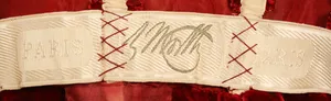 Label van House of Worth