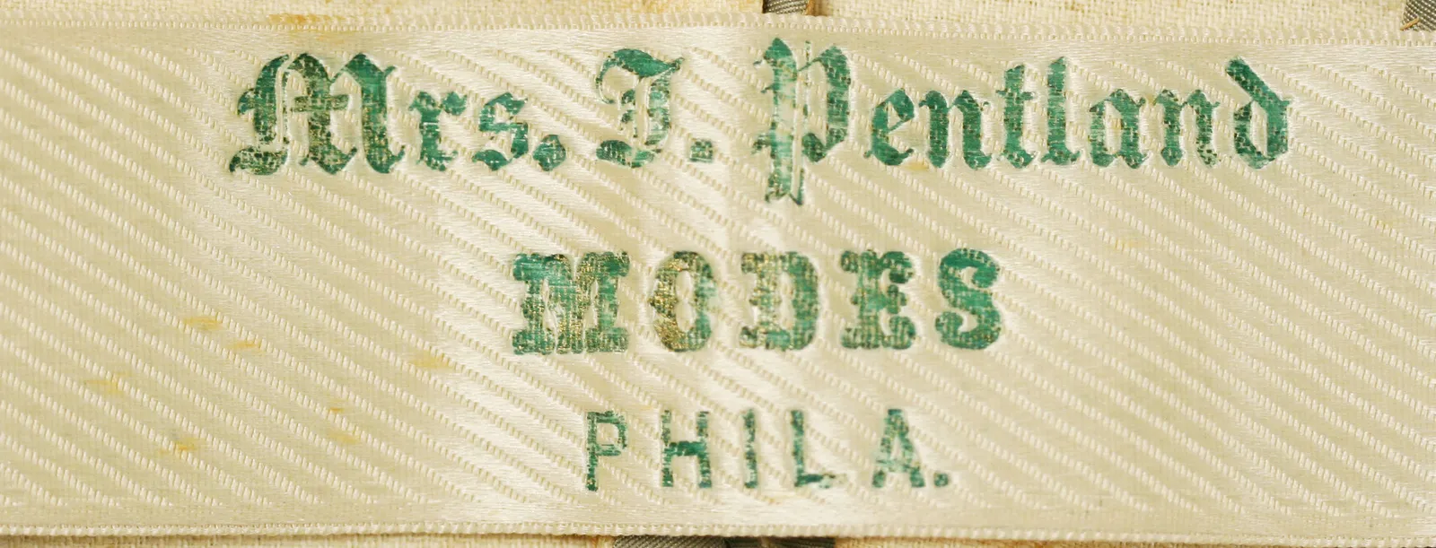 Label van Mrs. J. Pentland