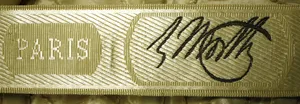 Label van House of Worth